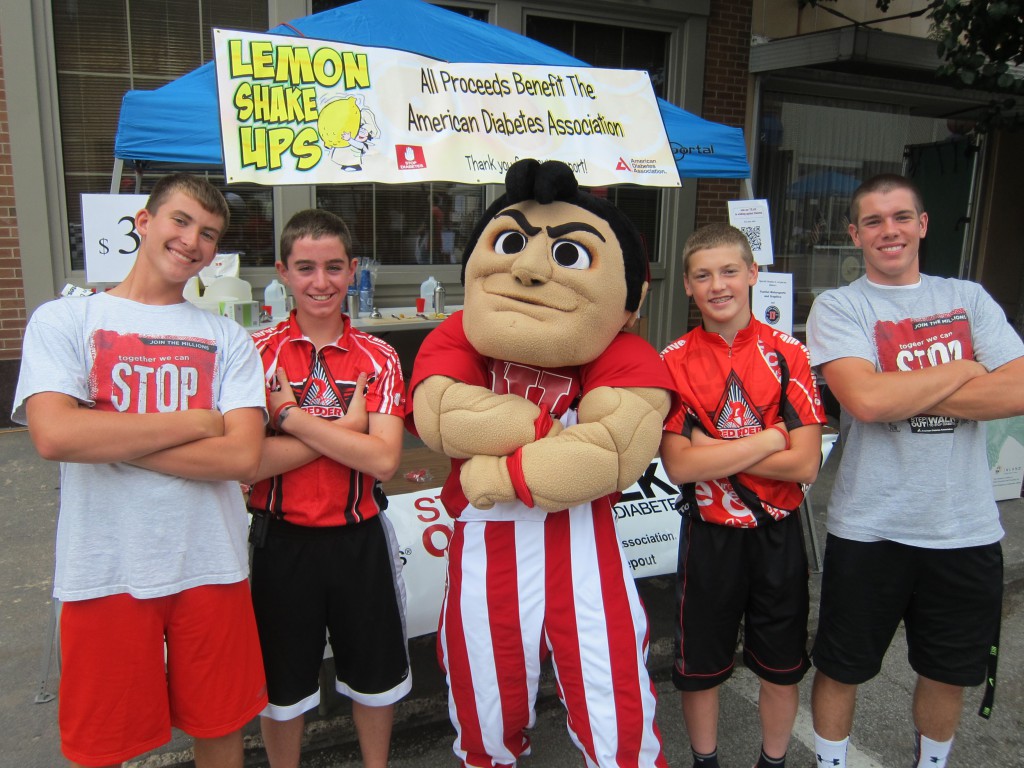 From left:  Austin Manion (son of Mikel Manion ’96), Jack Reimondo, Wally, Patrick Scheidler, and Nathan Jent. 